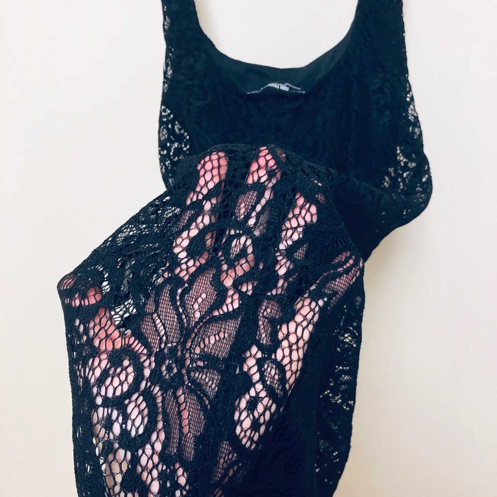 NEW! Zara lace dress. Small. NOT a “see through”